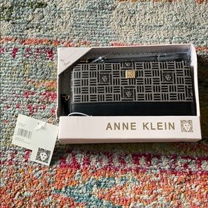 Anne Klein Box Slim Z/A Wallet